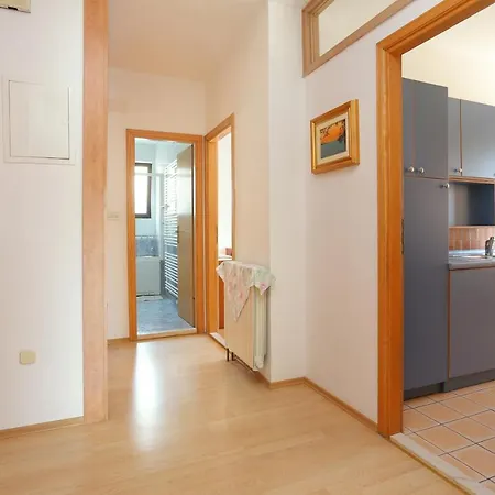 Apartman Apartments By The Sea Tucepi, Makarska - 2721 *