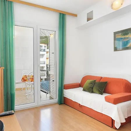 Apartman Apartments By The Sea Tucepi, Makarska - 2721 Tucepi
