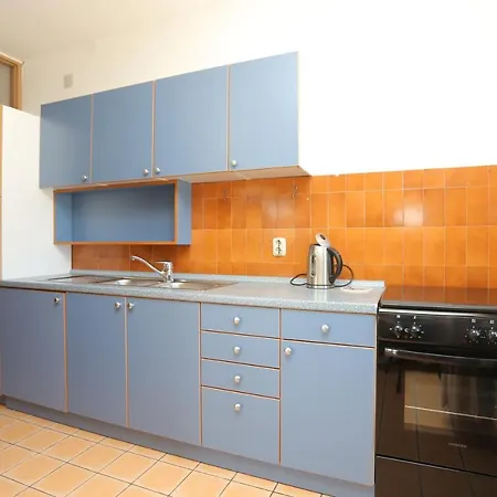 Apartments By The Sea Tucepi, Makarska - 2721