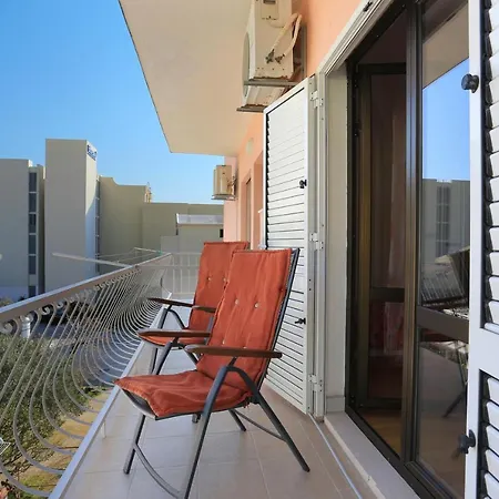Apartman Apartments By The Sea Tucepi, Makarska - 2721